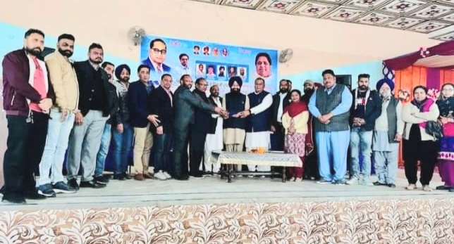 ਅਣਖ ਜਗਾਓ ਵਰਕਰ ਸੰਮੇਲਨ ਵਿੱਚ ਅੱਜ ਬਹੁਜਨ ਸਮਾਜ ਦੀ ਅਣਖ ਜਗਾਕੇ ਦਿੱਲੀ ਵੱਲ ਕੂਚ ਕਰਨਾ ਚਾਹੀਦਾ ਹੈ - ਜਸਵੀਰ ਸਿੰਘ ਗੜ੍ਹੀ   